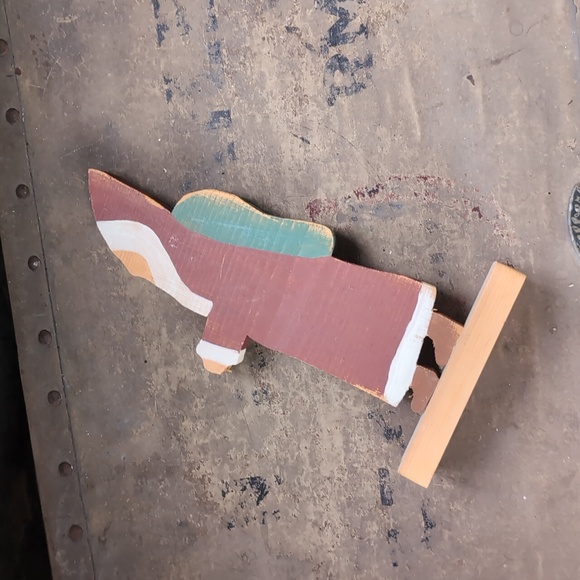 Handmade primitive wooden Santa Claus decor - Picture 2 of 5